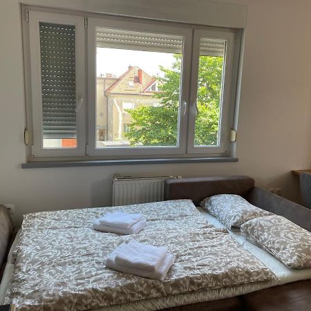 Ferienwohnung Mely Rose Laibach Exterior foto